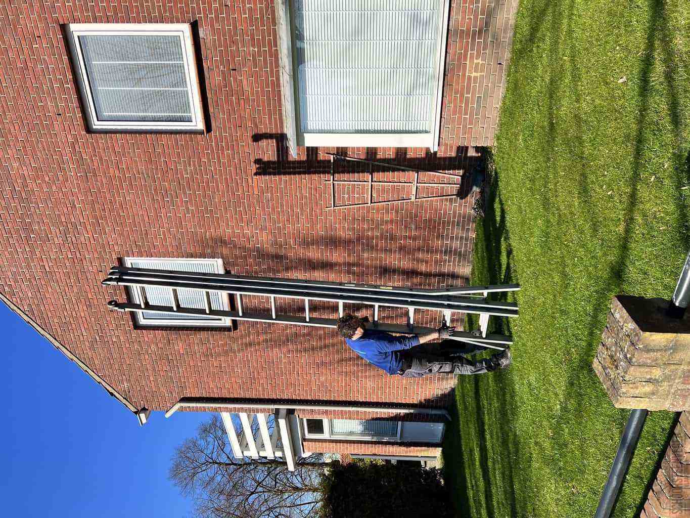 Vlaardingen schoorsteenveger huis ladder